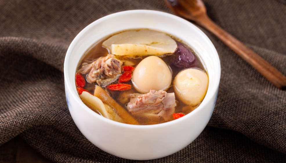 天麻鸽子乌鸡汤